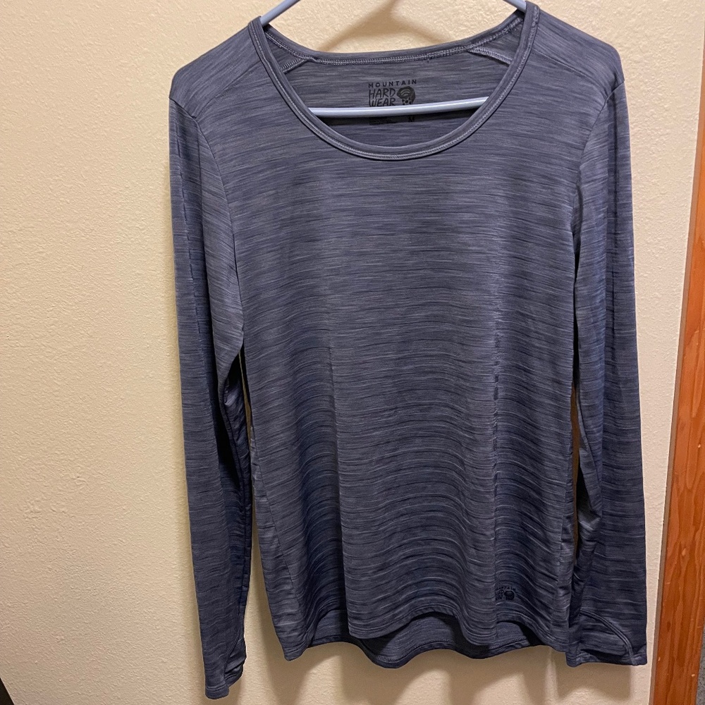 Women's Mountain Hardwear Active Long Sleeve Top